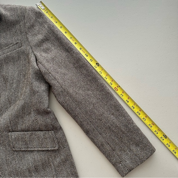 TALBOTS Oversized Wool Blend Herringbone Blazer Jacket Women’s Size 10 - Picture 11 of 11